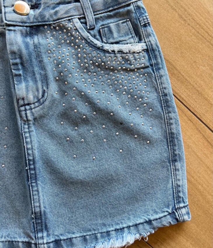 fernandaramoskids com br Saia Infantil Feminina Jeans Curta com Aplicações e Bolso1