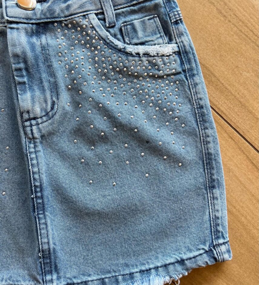 fernandaramoskids com br Saia Infantil Feminina Jeans Curta com Aplicações e Bolso1