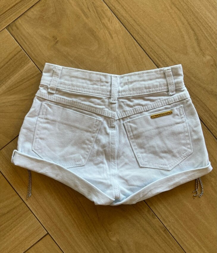 fernandaramoskids com br Short Infantil Feminino Jeans Detalhe em Strass Branco2