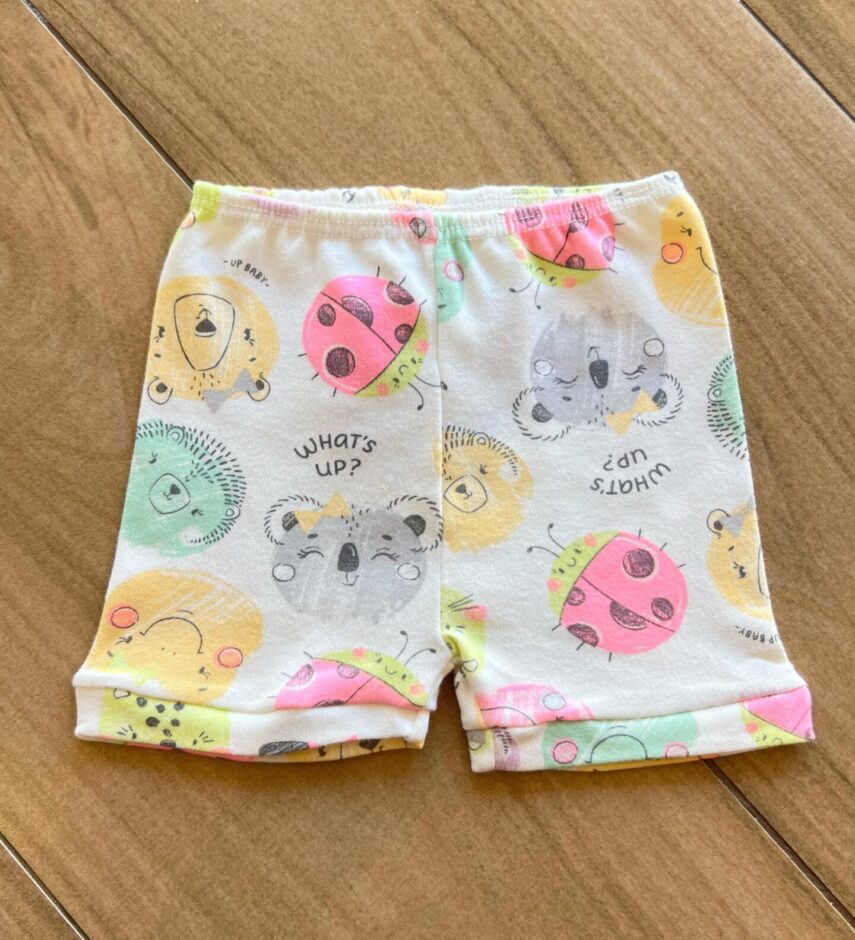 Short Infantil Feminino Lilás Estampa What´s Up Off White Fernanda Ramos Kids