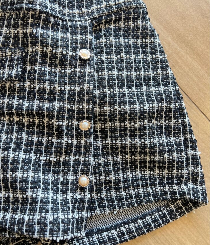 fernandaramoskids com br Short Saia Infantil Feminino com Detalhes em Perolas nos Botões 1