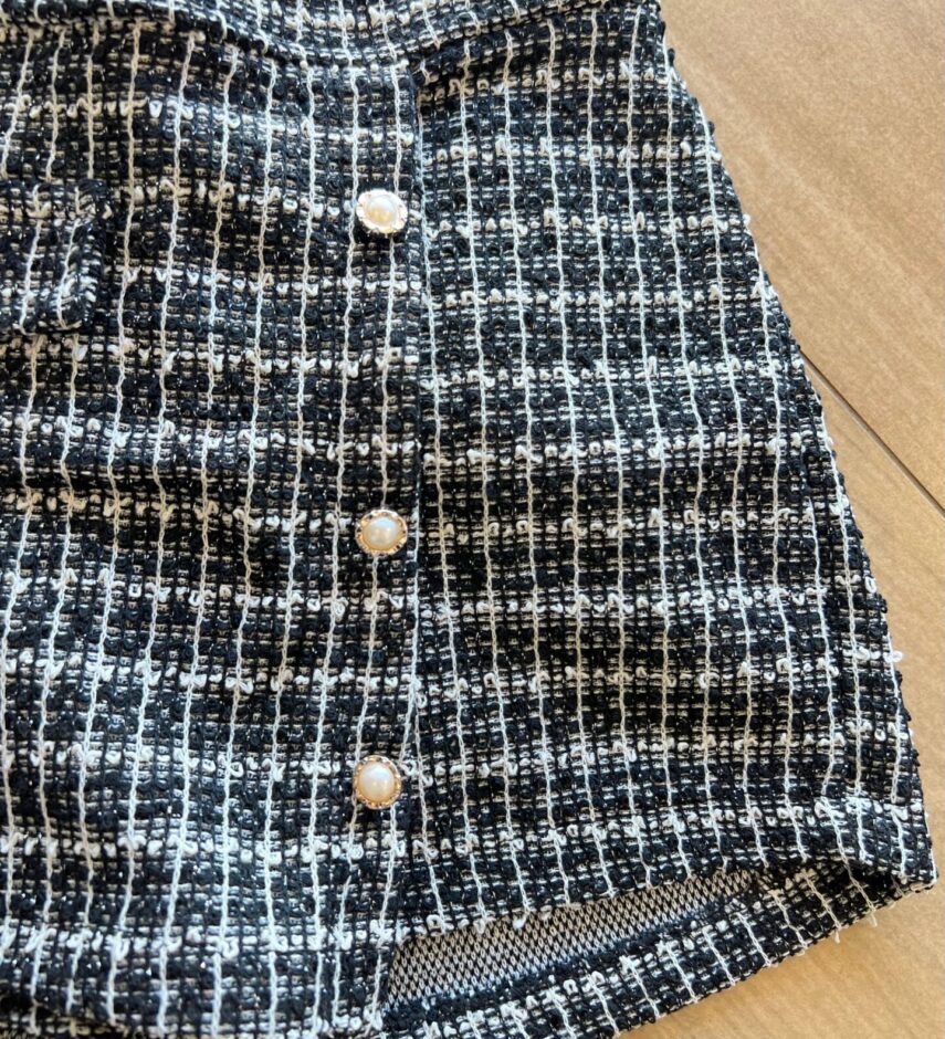fernandaramoskids com br Short Saia Infantil Feminino com Detalhes em Perolas nos Botões 1