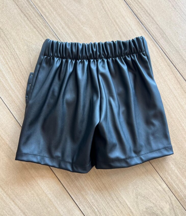 fernandaramoskids com br Short Saia Infantil Feminino Laço Preto 2