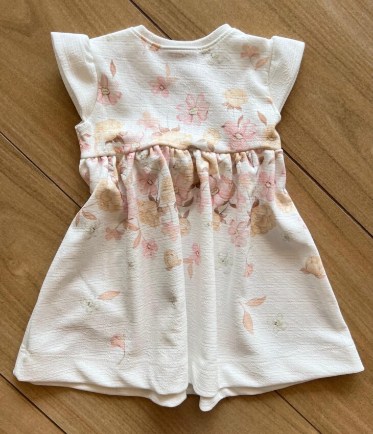 fernandaramoskids com br Vestido Infantil Feminino com Flores e Detalhe Strass Off White2