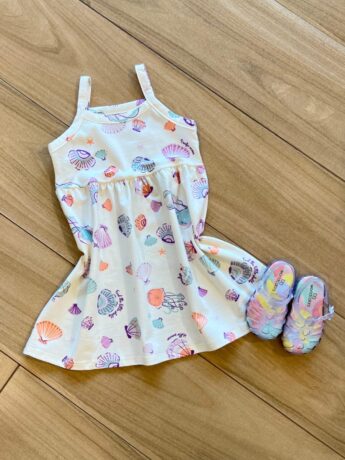 fernandaramoskids com br Vestido Infantil Feminino Curto Alça Fina e Rodado Off White1