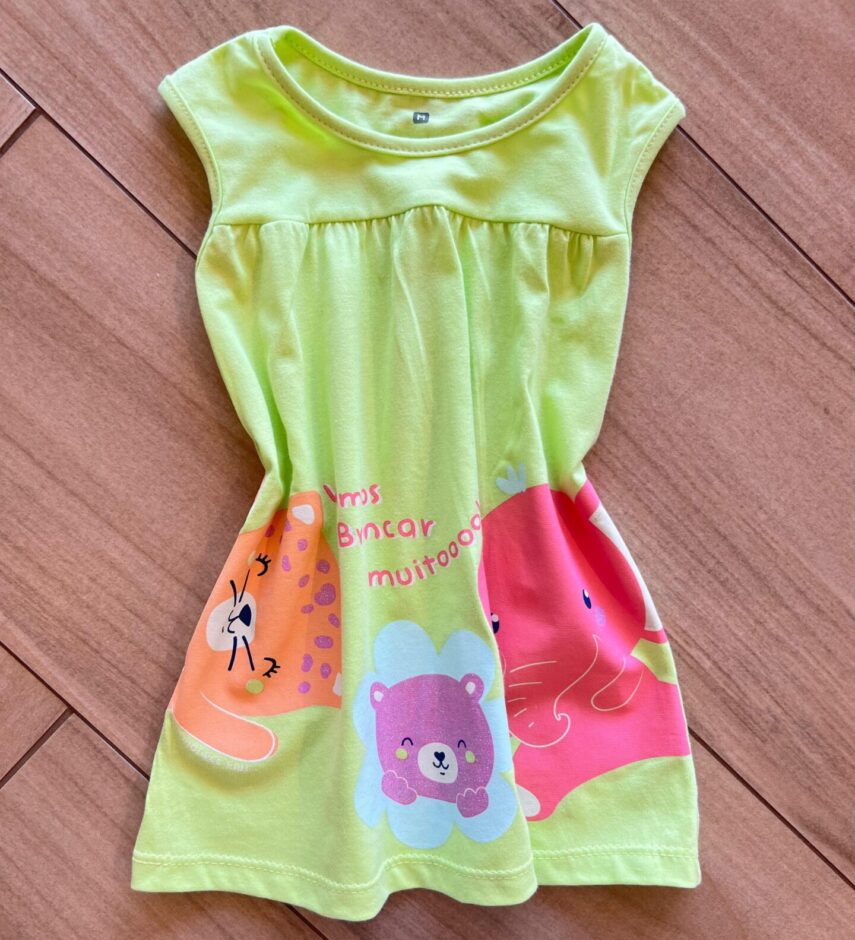 Vestido Infantil Feminino Curto Amplo Vamos Brincar Muito Verde Lima Fernanda Ramos Kids