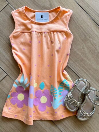 Vestido Infantil Feminino Curto Laranja com Flor Fernanda Ramos Kid