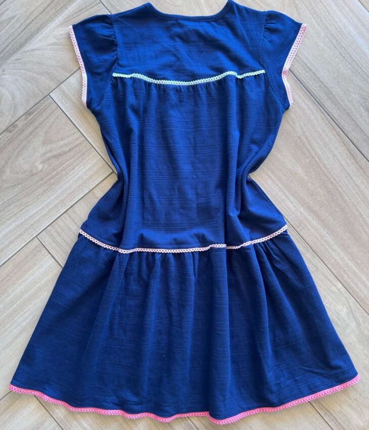 fernandaramoskids com br Vestido Infantil Feminino Curto Azul Com Detalhe de Aplicação 1
