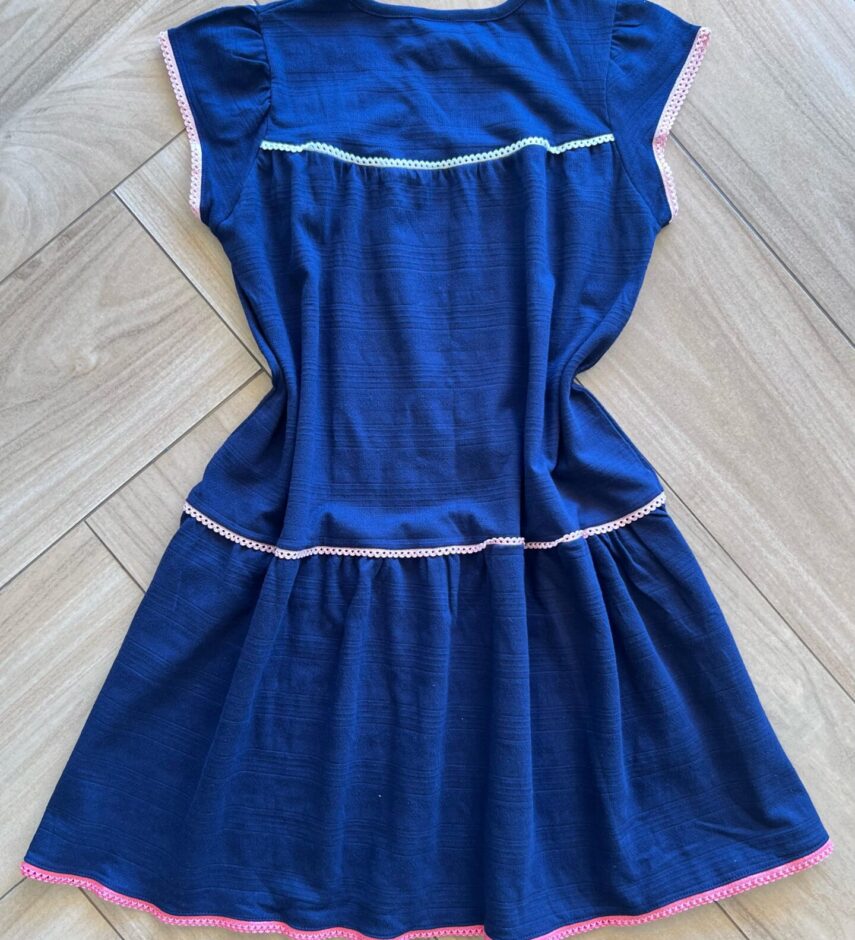 fernandaramoskids com br Vestido Infantil Feminino Curto Azul Com Detalhe de Aplicação 1
