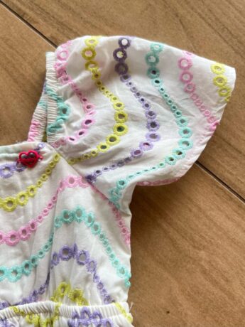 fernandaramoskids com br Vestido Infantil Feminino Curto Bordado Colorido Branco1