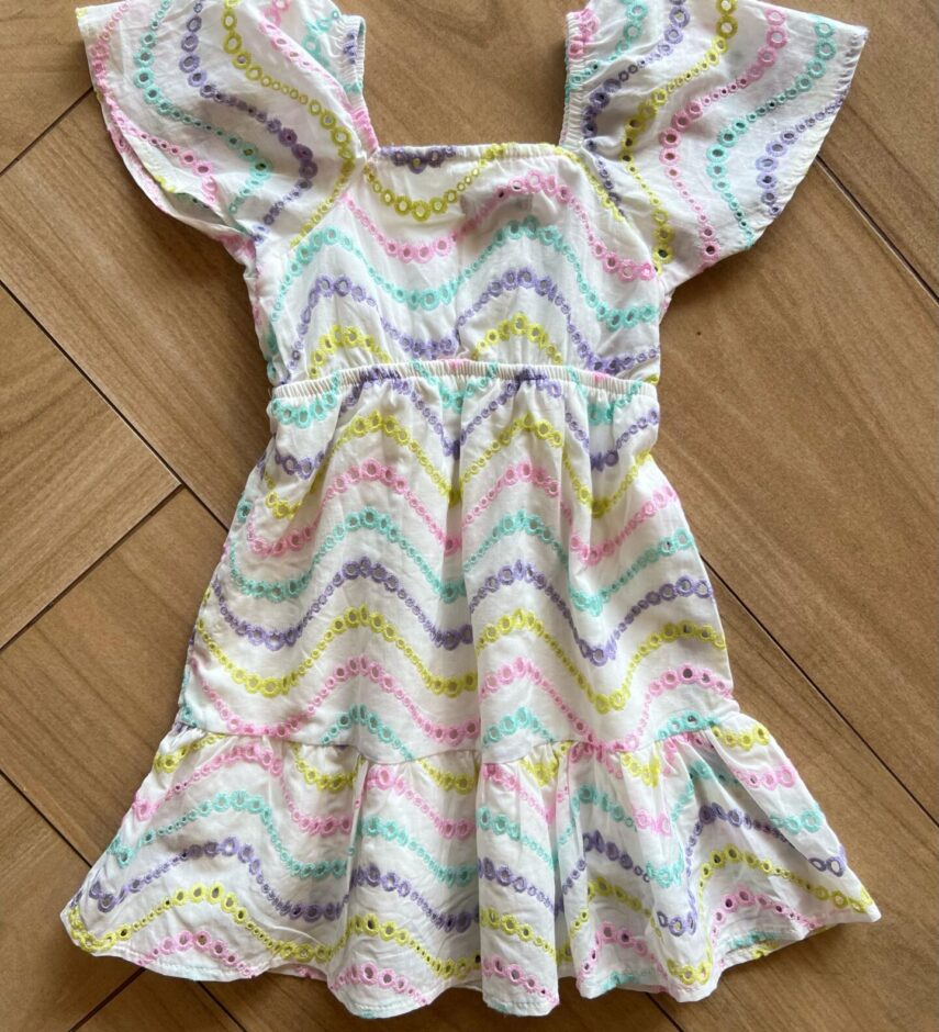 fernandaramoskids com br Vestido Infantil Feminino Curto Bordado Colorido Branco2