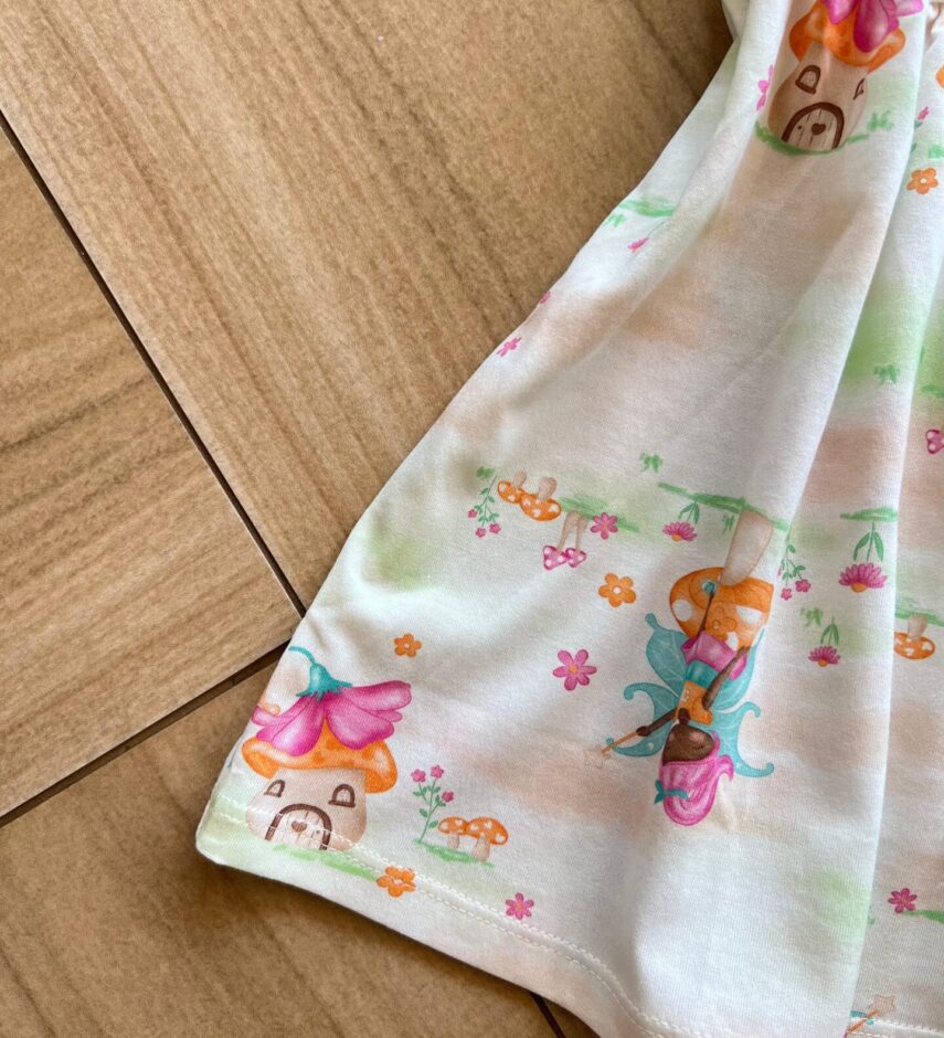 fernandaramoskids com br Vestido Infantil Feminino Curto Estampa Mundo das Fadas1