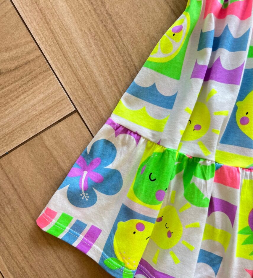 fernandaramoskids com br Vestido Infantil Feminino Curto Estampa Neon1