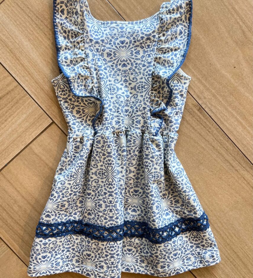 fernandaramoskids com br Vestido Infantil Feminino Curto Estampado e com Detalhe Bordado3