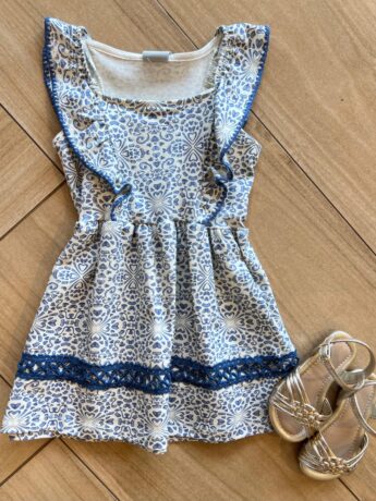 Vestido Infantil Feminino Curto Estampado e com Detalhe Bordado Fernanda Ramos Kids