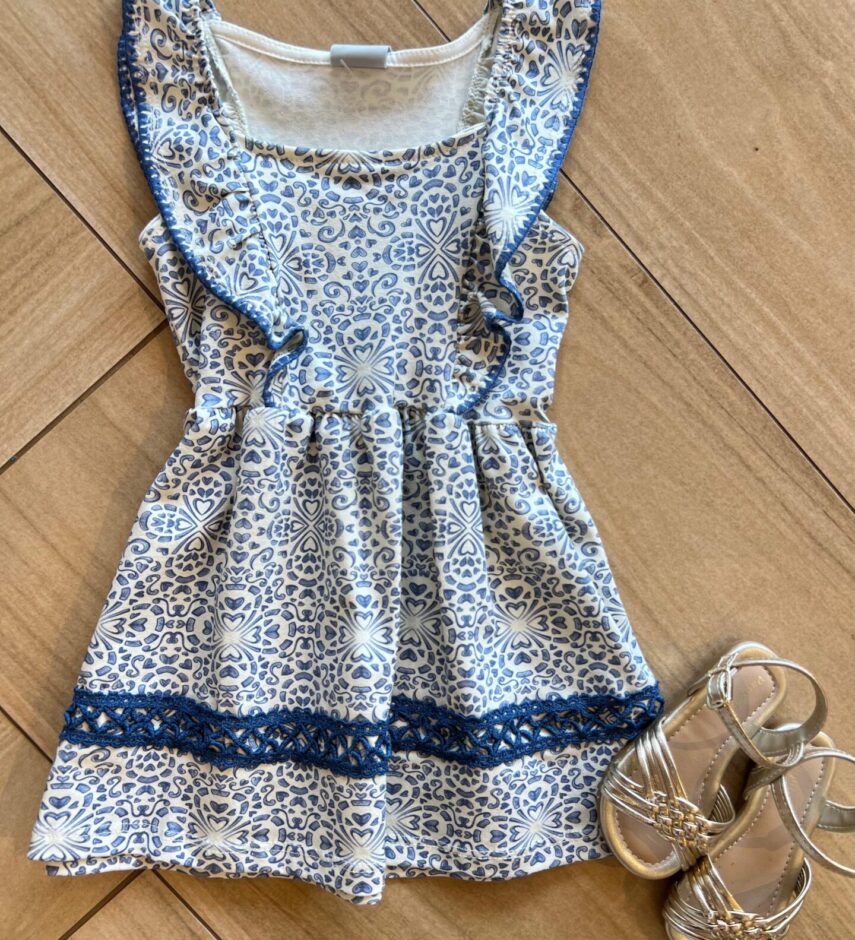 Vestido Infantil Feminino Curto Estampado e com Detalhe Bordado Fernanda Ramos Kids