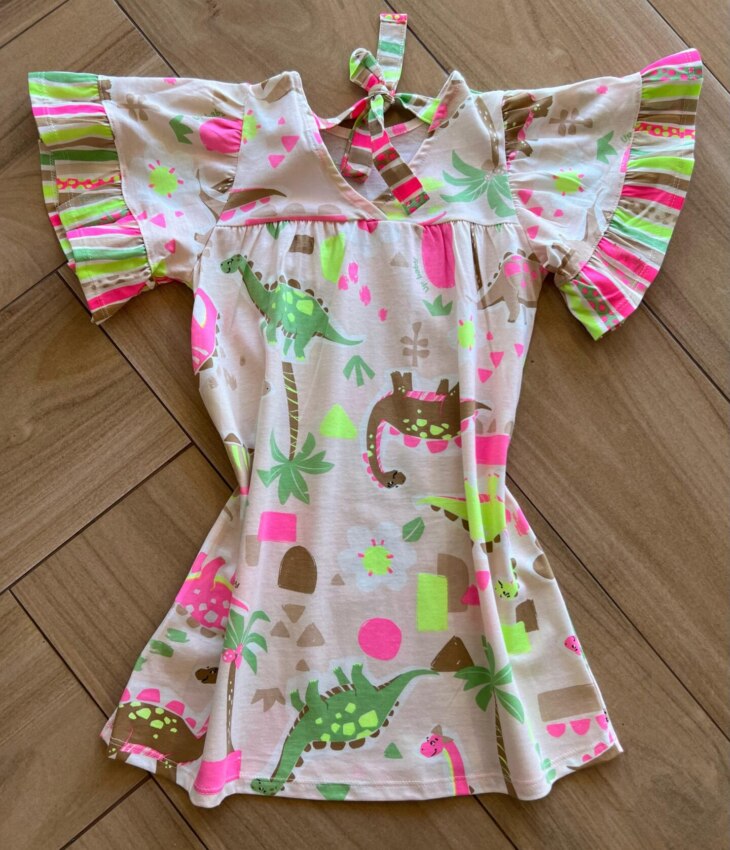fernandaramoskids com br Vestido Infantil Feminino Curto Meia Malha Dinossauro Coloridos2
