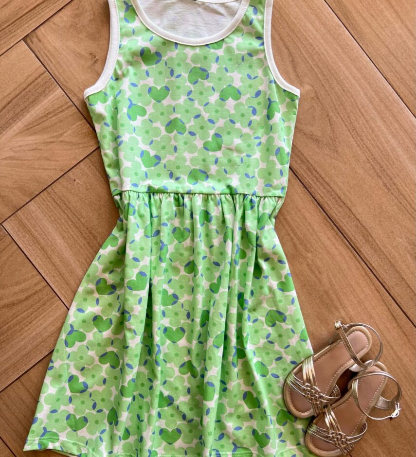 Vestido Infantil Feminino Curto Meia Malha Flores Verde Fernanda Ramos Kids