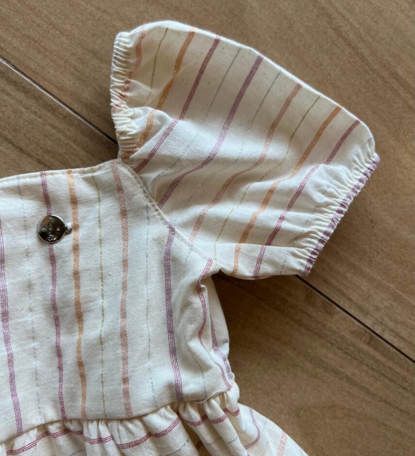 fernandaramoskids com br Vestido Infantil Feminino Curto Off White Fio Prata 1