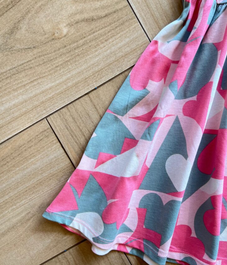 fernandaramoskids com br Vestido Infantil Feminino Curto Rodado com Desenhos Assimétricos1