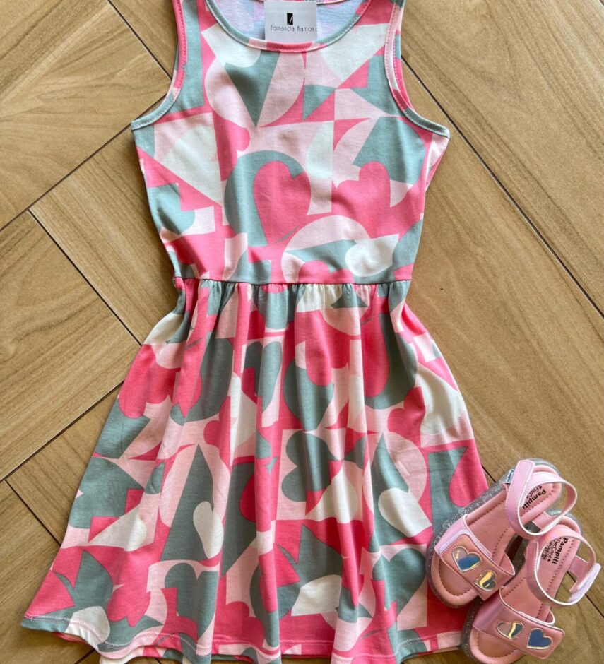 Vestido Infantil Feminino Curto Rodado com Desenhos Assimétricos Fernanda Ramos Kids