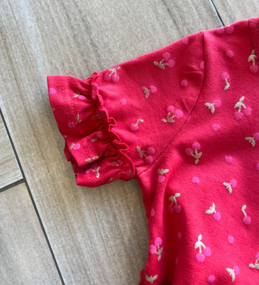 fernandaramoskids com br Vestido Infantil Feminino Curto Rodado Detalhe na Manga Vermelho1