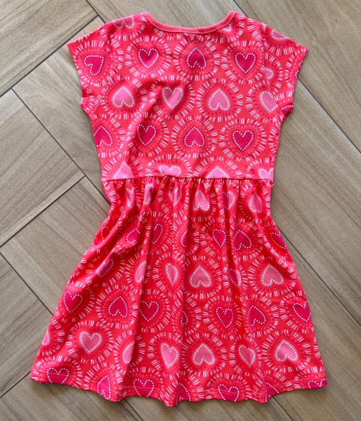 fernandaramoskids com br Vestido Infantil Feminino Curto Rodado Estampa Corações Vermelho2