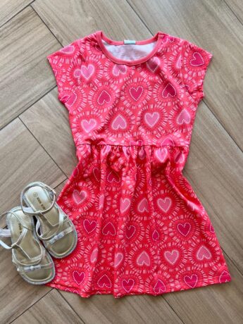 Vestido Infantil Feminino Curto Rodado Estampa Corações Vermelho Fernanda Ramos Kids