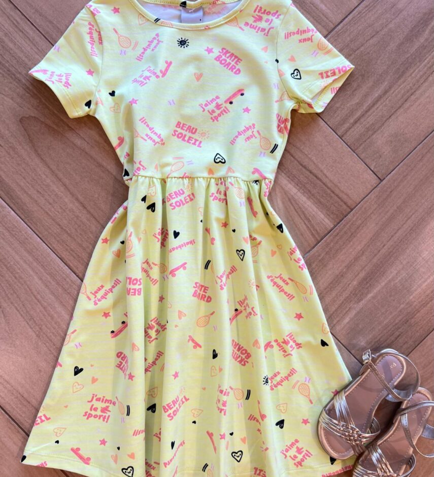 Vestido Infantil Feminino Curto Rodado Manga Curta Skate Board da Fernanda Ramos Kids