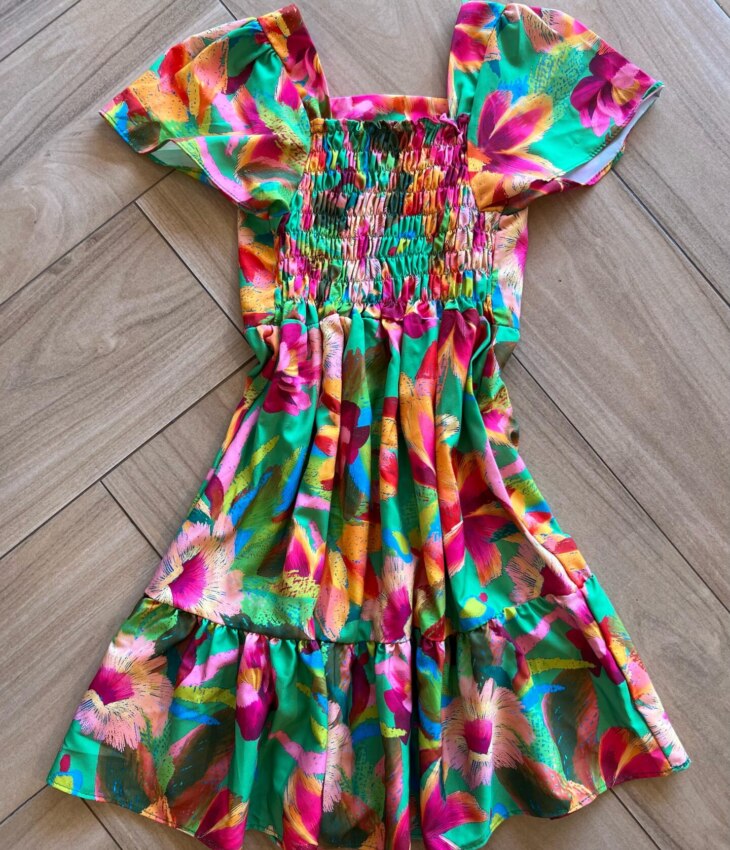 fernandaramoskids com br Vestido Infantil Feminino Estampado Fundo Verde 1