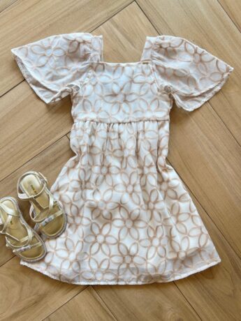 Vestido Infantil Feminino Manga Curta Bordado Areia Fernanda Ramos Kids