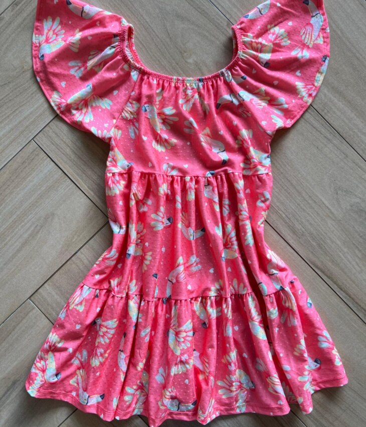 fernandaramoskids com br Vestido Infantil Feminino Manga Curta com Detalhes Estampado Rosa2