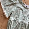 fernandaramoskids com br Vestido Infantil Feminino Manga Curta Estampado com Detalhe Verde1
