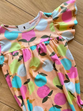 fernandaramoskids com br Vestido Infantil Feminino Manga Curta Evase Estampa Frutas1