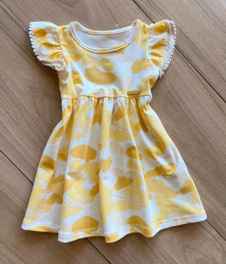Vestido Infantil Feminino Rodado Amarelo com Detalhe nas Mangas da Fernanda Ramos Kids