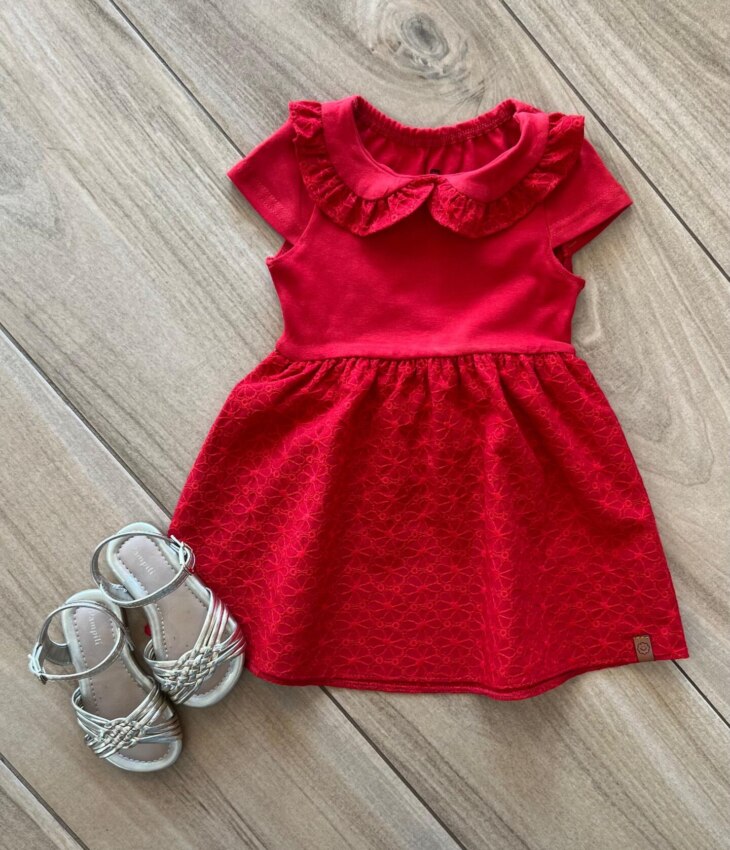 Vestido Infantil Feminino Rodado com Bordado Vermelho Fernanda Ramos Kids