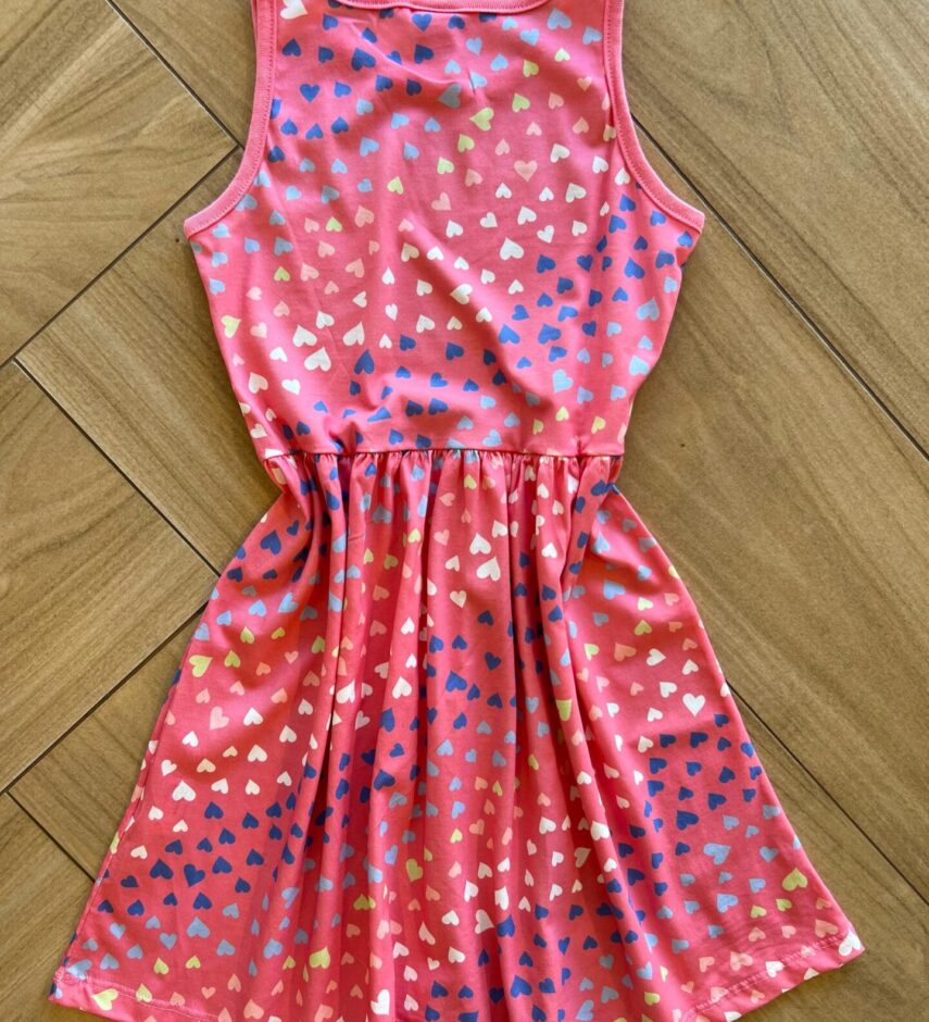Vestido Infantil Feminino Todo Estampado em Corações Rosa Fernanda Ramos Kids
