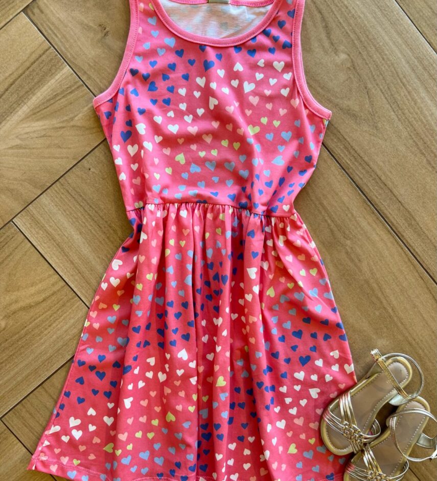 Vestido Infantil Feminino Todo Estampado em Corações Rosa Fernanda Ramos Kids