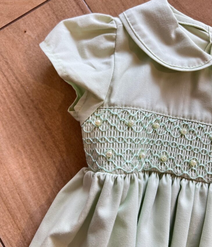 fernandaramoskids com br Vestido Infantil Feminino Verde com Pérola 1