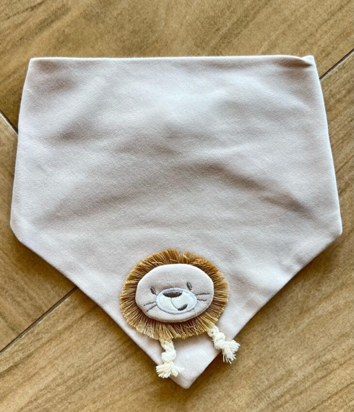 Babador Infantil Masculino Detalhe do Bichinho Nude Fernanda Ramos Kids