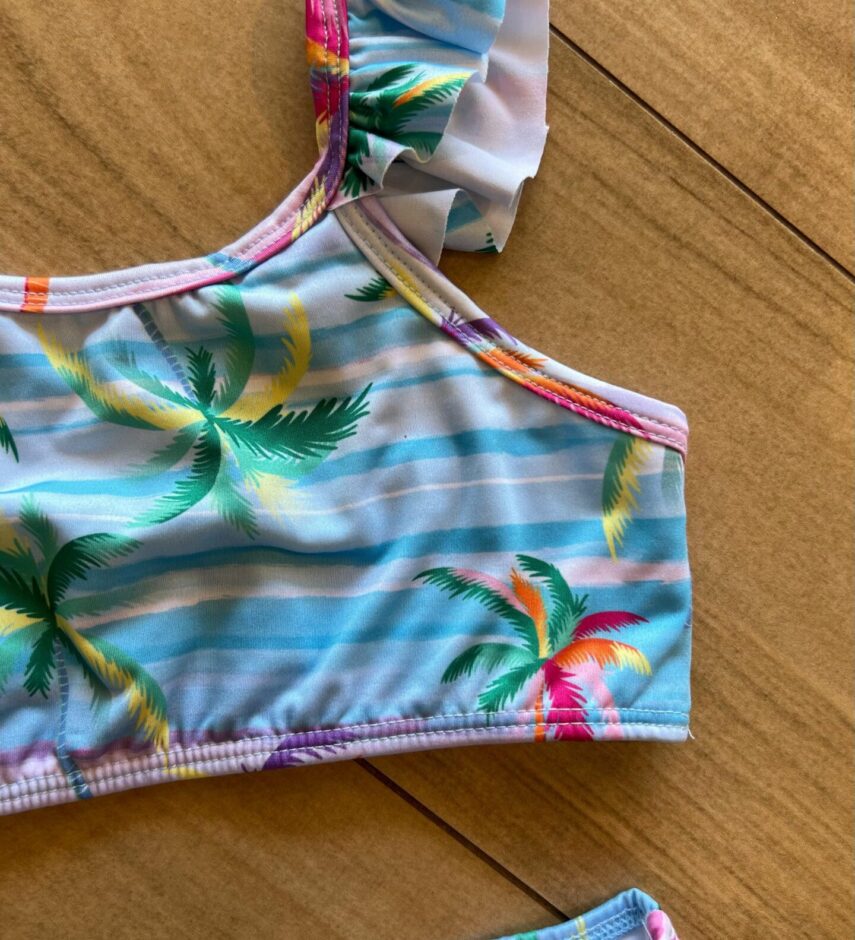 fernandaramoskids com br Biquíni Infantil Top e Calcinha Estampa Tropical Palmeiras 1