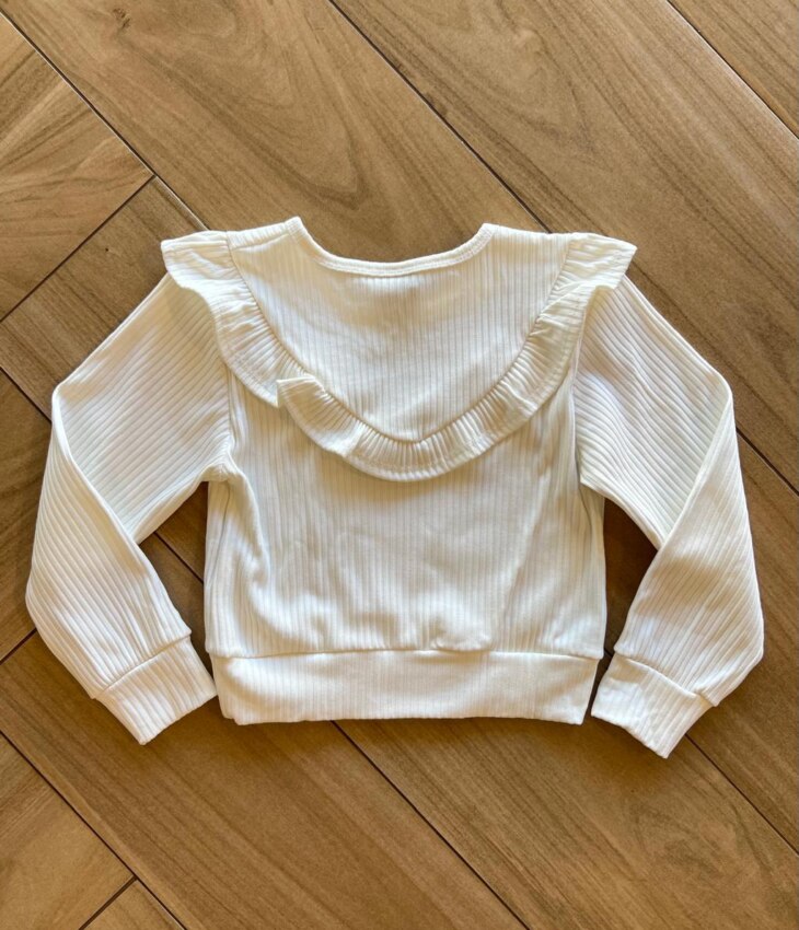 Blusa Manga Longa Infantil Feminina Off White com Babado Canelada Fernanda Ramos Kids