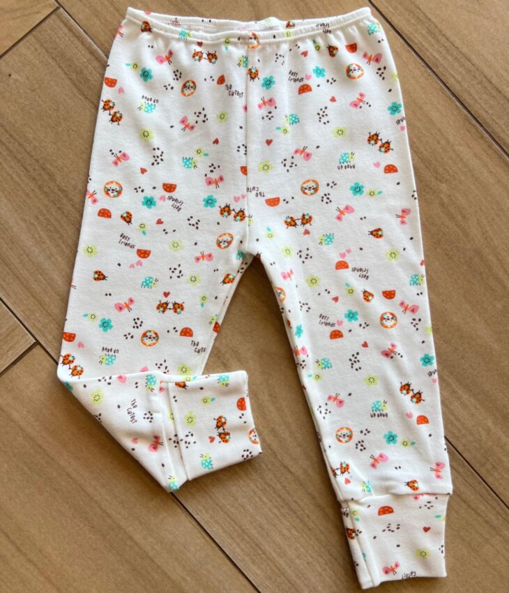 Calça Infantil Feminina em Suedine Estampa Best Friends Off White Fernanda Ramos Kids