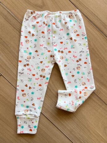 Calça Infantil Feminina em Suedine Estampa Best Friends Off White Fernanda Ramos Kids