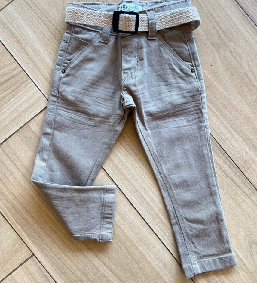 Calça Masculina Infantil Jeans Caqui Color com Cinto Fernanda Ramos Kids