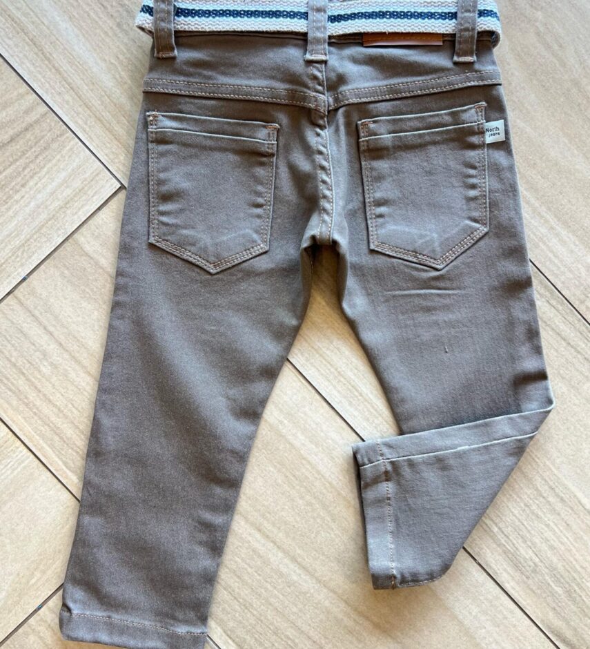 Calça Masculina Infantil Jeans Marrom Color com Cinto Fernanda Ramos Kids