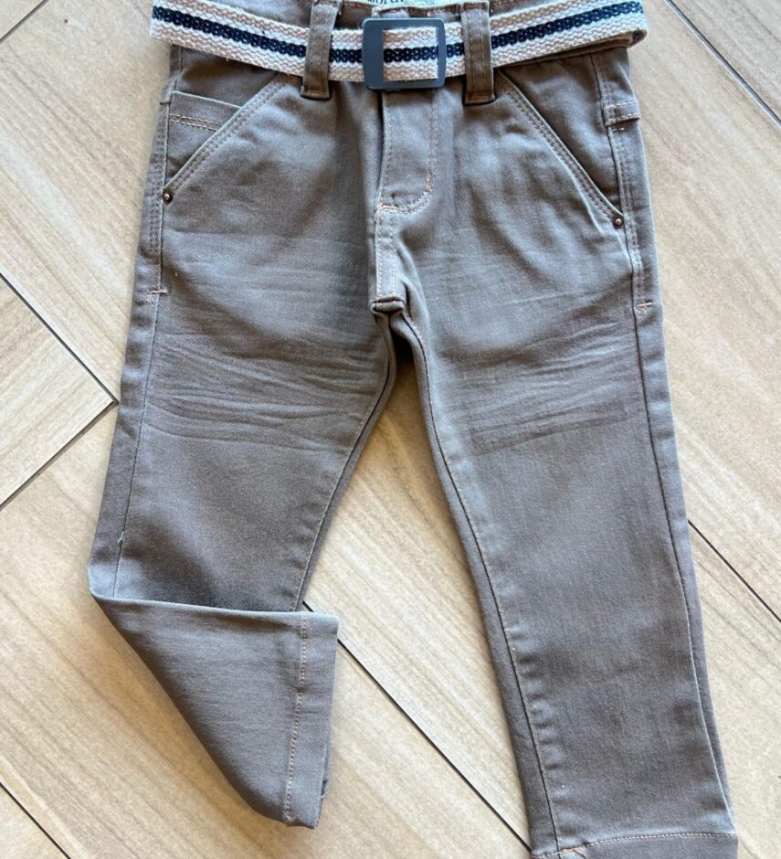 Calça Masculina Infantil Jeans Marrom Color com Cinto Fernanda Ramos Kids