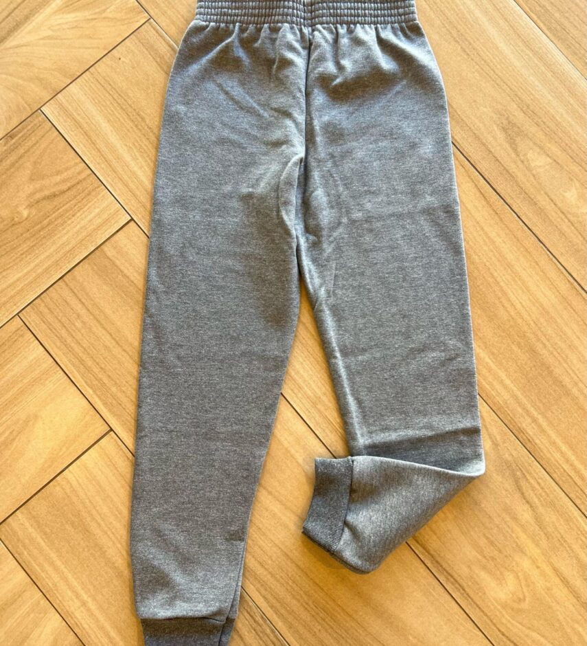 Calça Masculina Infantil Jogger Cinza com Elástico na Cintura Fernanda Ramos Kids