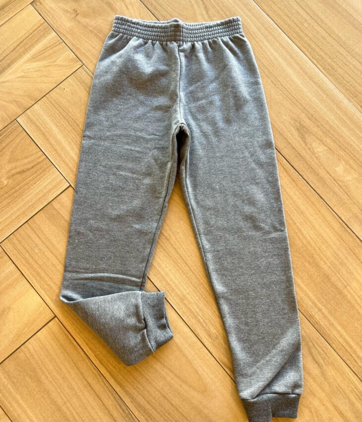 Calça Masculina Infantil Jogger Cinza com Elástico na Cintura Fernanda Ramos Kids