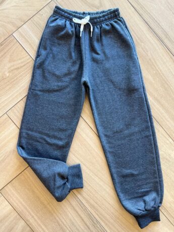 Calça Masculina Infantil Jogger Moletom com Bolsos e Cordão Cinza Fernanda Ramos Kids